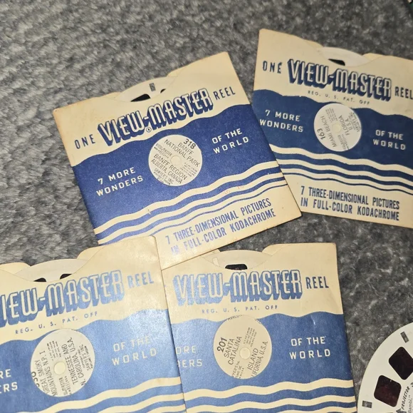 View-Master Disney Characters Kids Toy Reel Viewer - Blue/Green - Picture 3 of 10